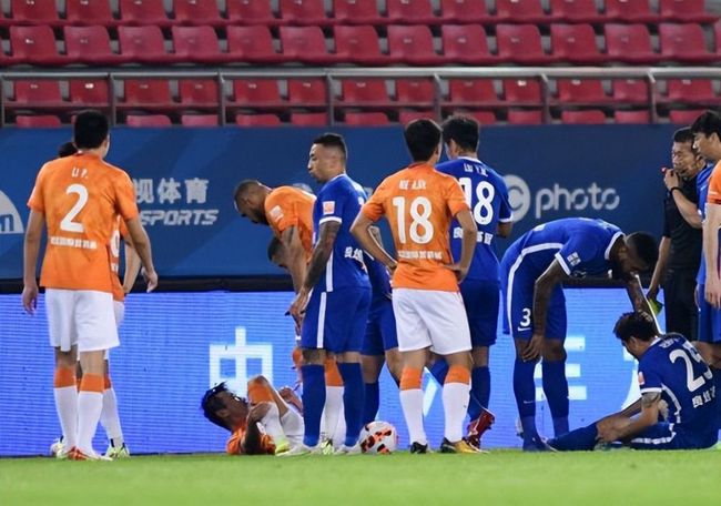 全场比赛结束，切尔西2-0谢菲尔德联！